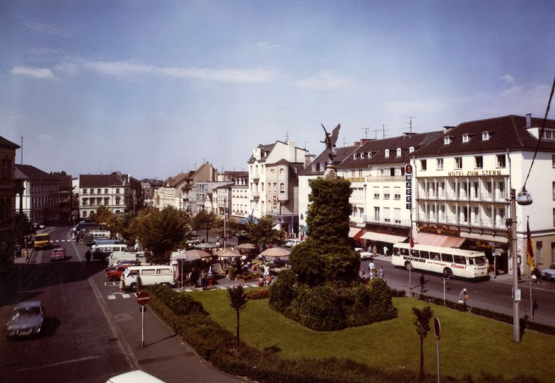2020-08-09_denkmal.jpg Denkmal 1971