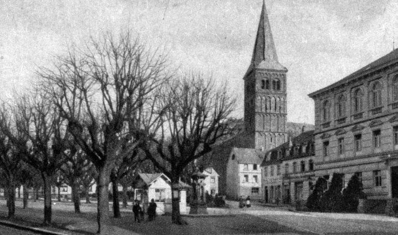 Milchhäuschen auf dem Markt 1915 Milchhäuschen auf dem Markt 1915