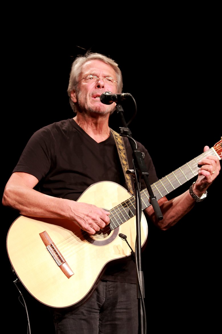 Reinhard Mey 2014 Reinhard Mey in der Rhein-Sieg-Halle 2014