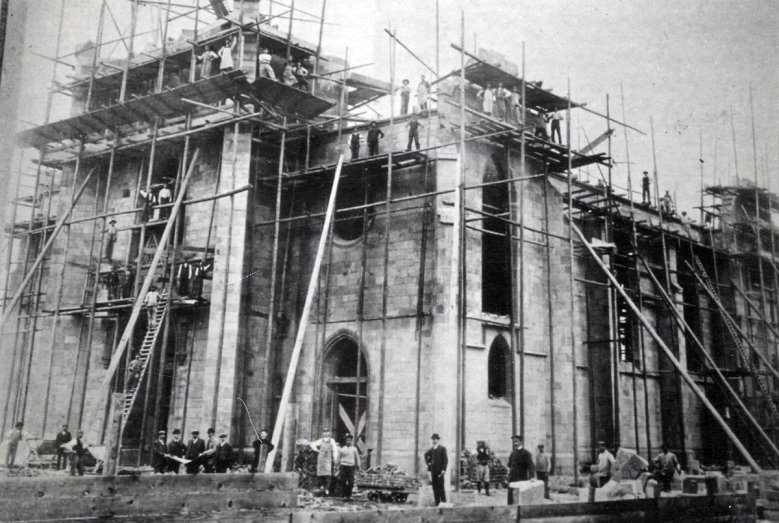 2020-07-01_bau-der-annokirche.jpg Bau der Annokirche