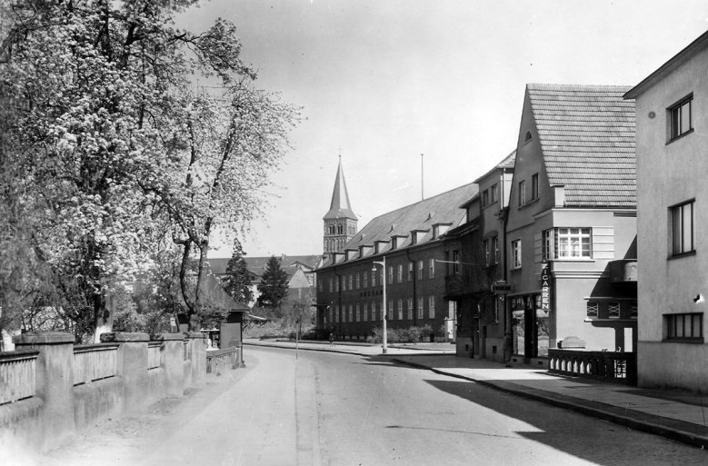 2020-07-01_neue-poststrasse-anfang-der-1930erjahre.jpg Neue Poststraße Anfang der 1930 Jahre