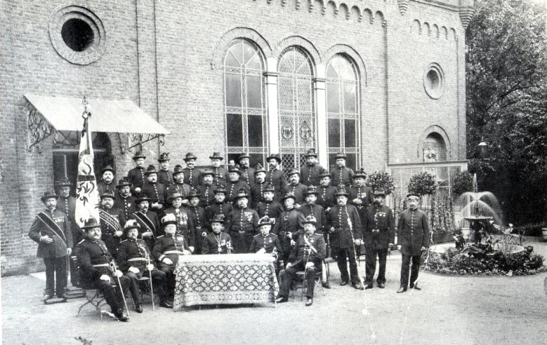 2020-07-20_schuetzen-1898.jpg Die Schützen 1898