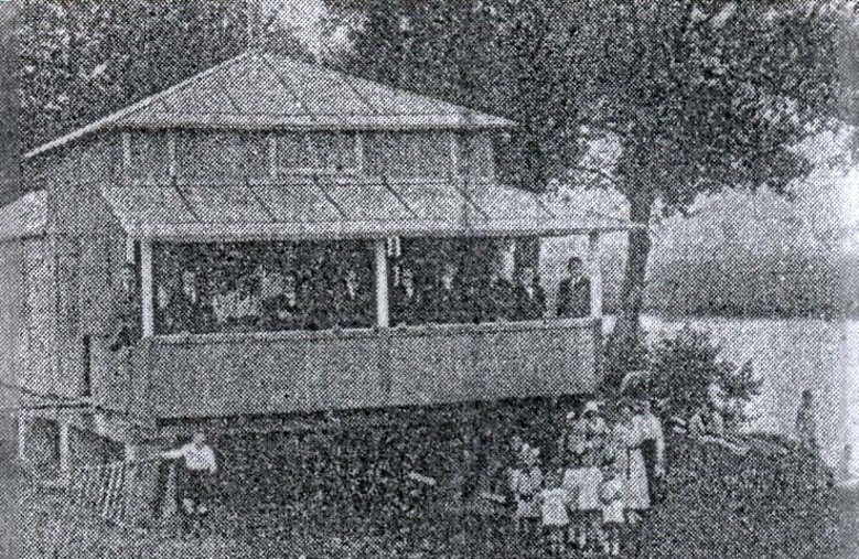 2020-06-03_erstes-bootshaus.jpg Erstes Bootshaus