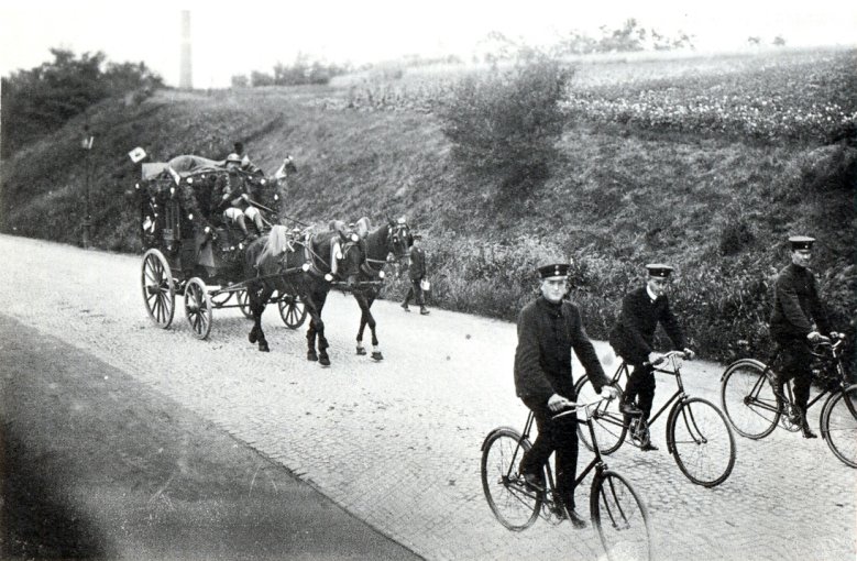 2020-06-30_postkutsche-1910.jpg Die Postkutsche 1910