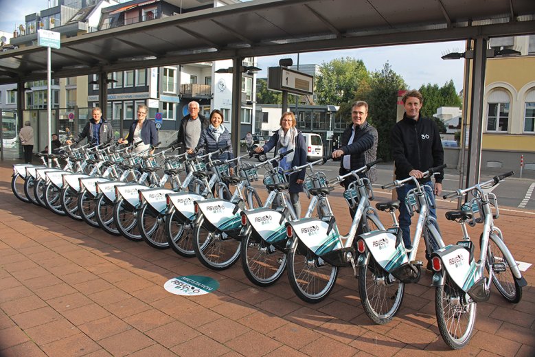 2020-10-02_rsvg-bikes.jpg v.l.n.r., Rudolf Bergen, Julia Oberdörster, Franz Huhn, Silke Göldner, Petra Gloge, Volker Otto und Nils Möller