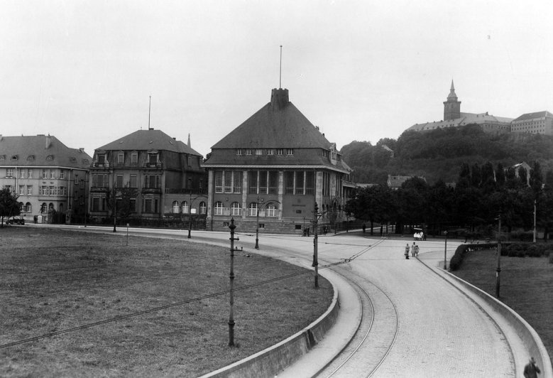 2020-10-27_kreishaus.jpg Kreishaus-Komplex an der Wilhelmstraße um 1925