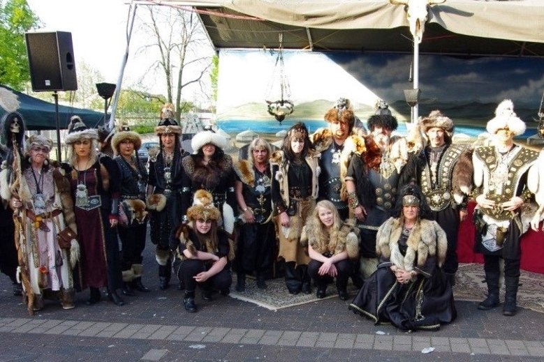 2020-09-02_hornpoetter-hunnenhorde Gruppenfoto der I. Hornpötter Hunnenhorde