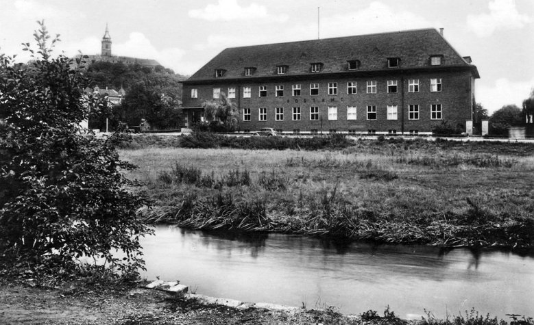 2020-09-22_post.jpg Die Post in Siegburg in den 1960er Jahren