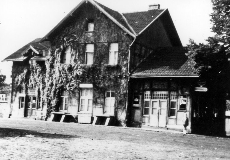 2020-09-29_broeltalbahnhof.jpg Bröltalbahnhof um 1910