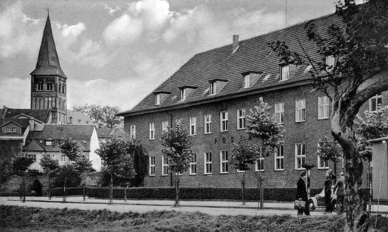 Neue Poststraße Neue Poststraße um 1955