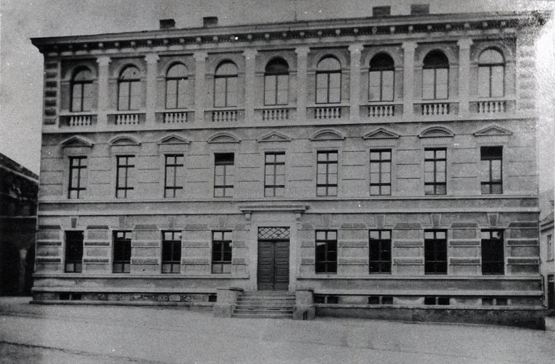 Gymnasium Königliches Gymnasium in Siegburg 1911, heute Museum