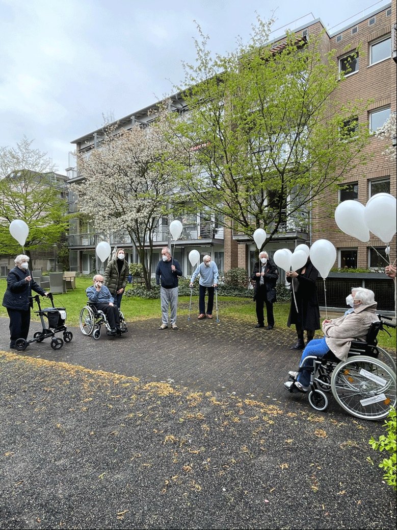 Corona-Gedenktag im Seniorenzentrum Corona-Gedenktag im Seniorenzentrum