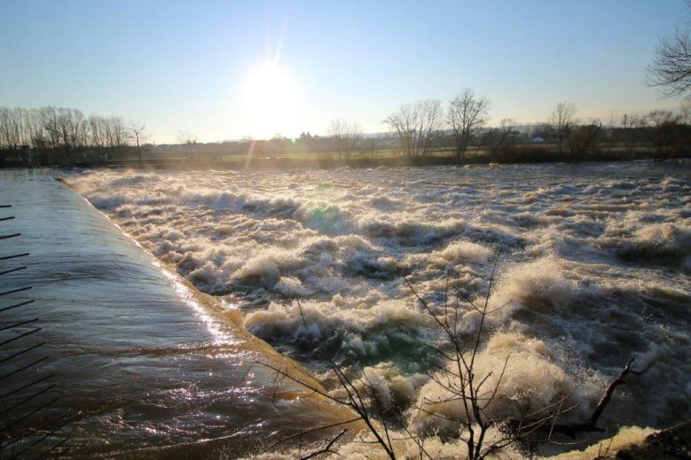 Hochwasser Sieg 2021 Hochwasser - Siegwehr im Februar 2021