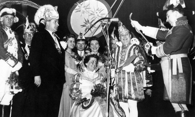 Fritz II. (Linden) 1956 mit Gattin Hanni Fritz II. (Linden) 1956 mit Gattin Hanni
