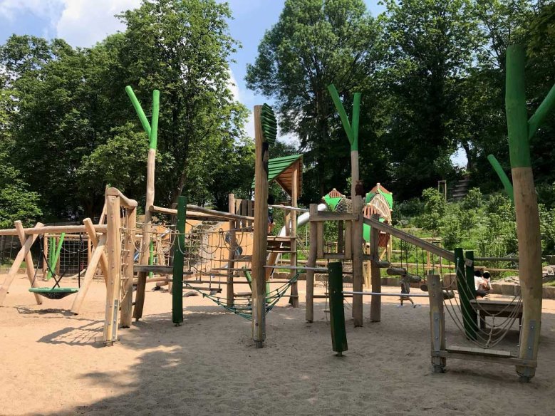 Spielplatz Bergstraße Spielplatz Michaelsberg an der Bergstraße