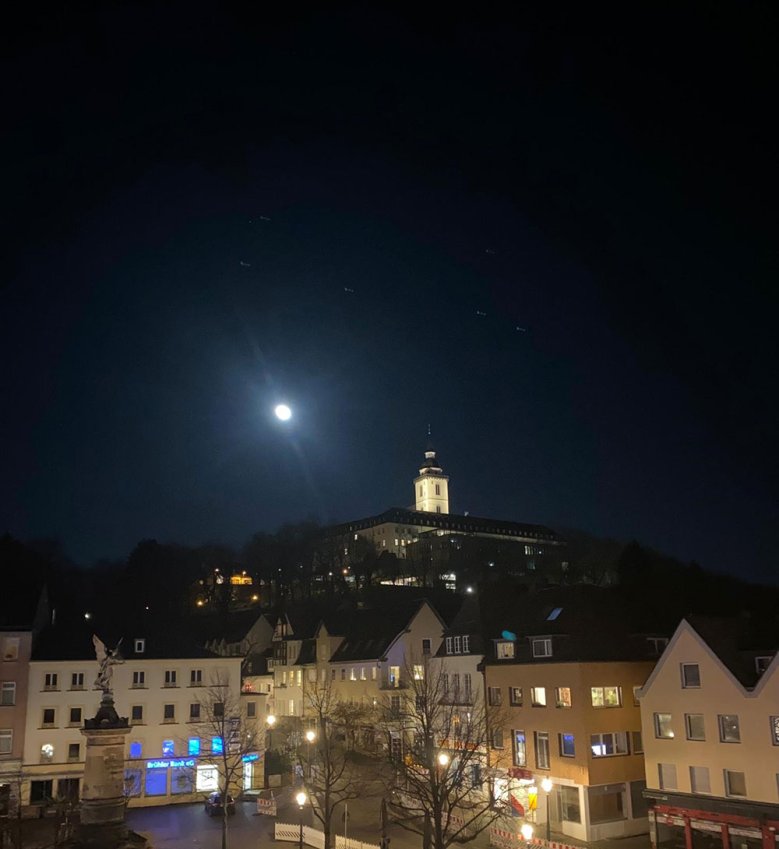 Vollmond am Michaelsberg Vollmond am Michaelsberg