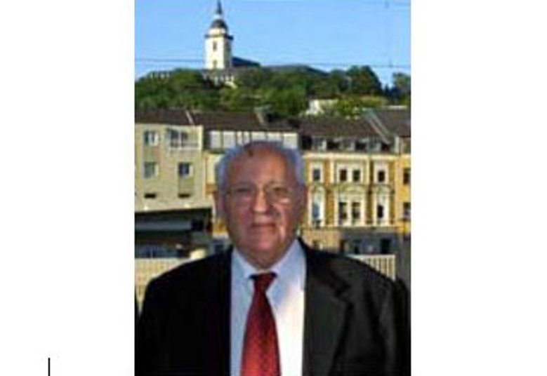 Gorbatschow Michail Gorbatschow 2003 am Siegburger ICE-Bahnhof