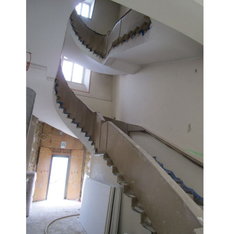 Abtei4 Arbeiten auf der Abtei - KSI-Anbau, geschwungene Treppe