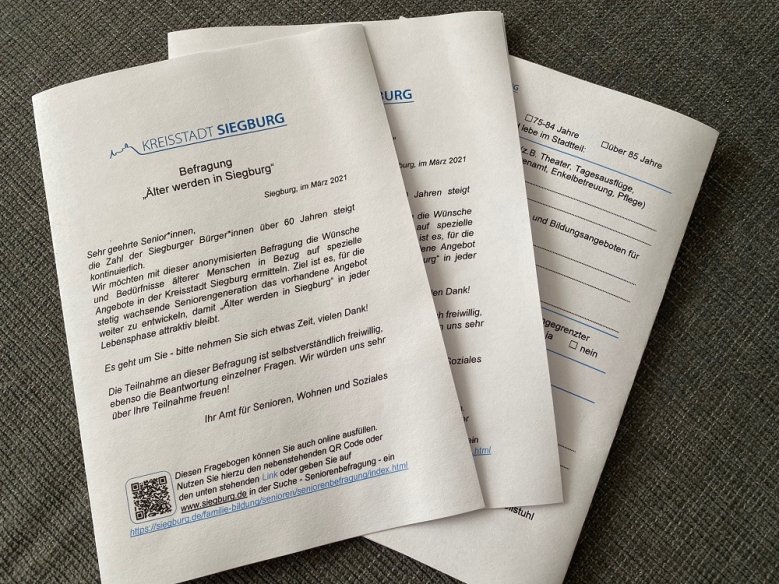 Fragebogen mit Anschreiben für Seniorinnen und Senioren