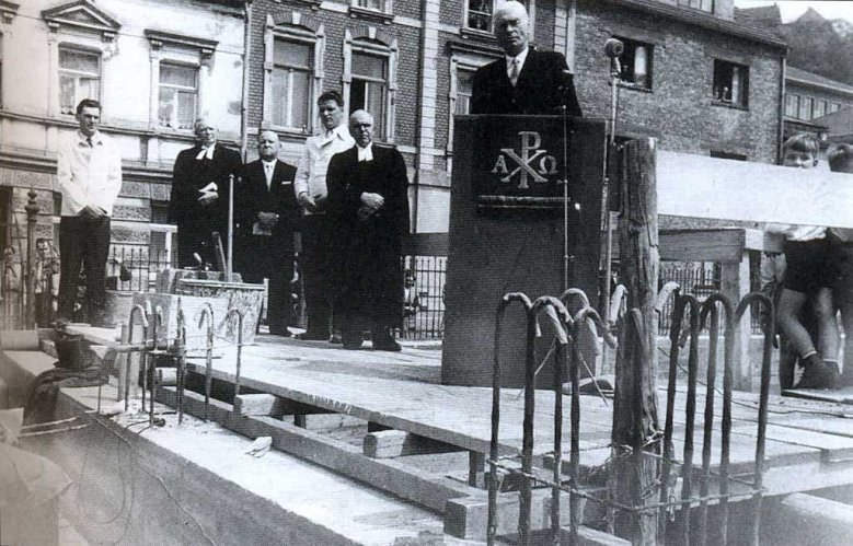 Grundsteinlegung Auferstehungskirche 1956