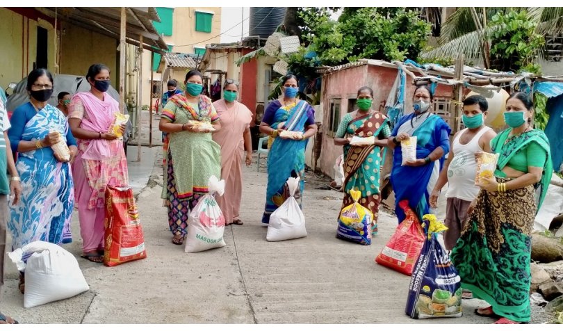 Die Sisters of Mary in einem Slum in Delhi.