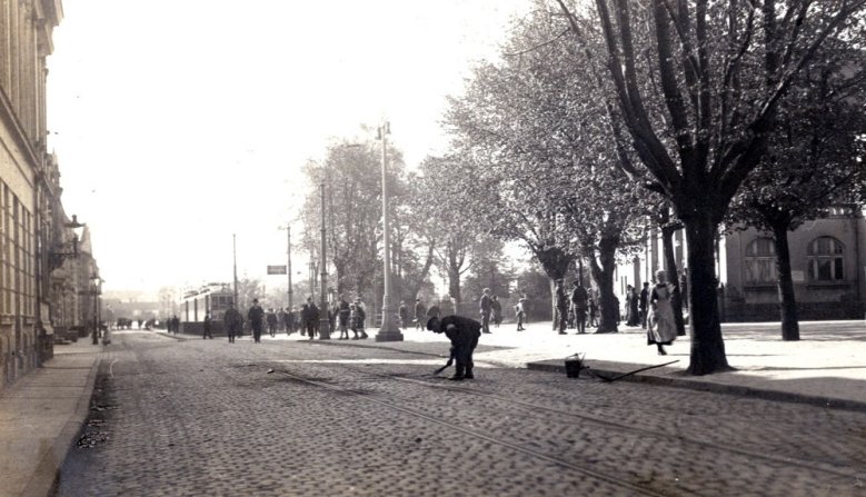 Bahnhof Bahnhof