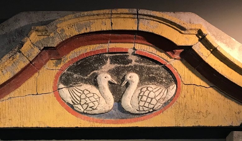 Türsturz Ente Detail Detail aus dem Türsturz der Ente