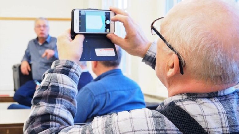 VHS iPhone iPad VHS iPhone iPad