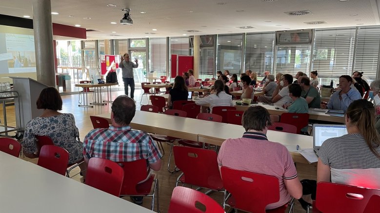 Rassismus Shitstorm Pädagogischer Tag am Gymnasium Alleestraße