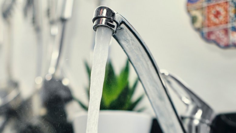 Wasserhahn Wasserhahn