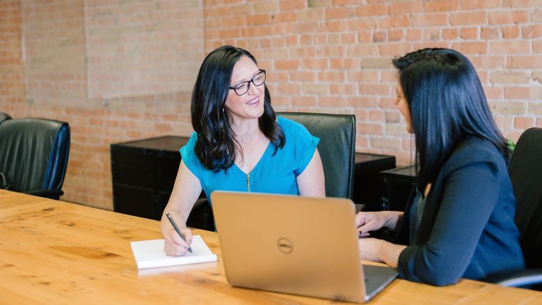 SKM Beratung Gespräch Job SKM Beratung Gespräch Job