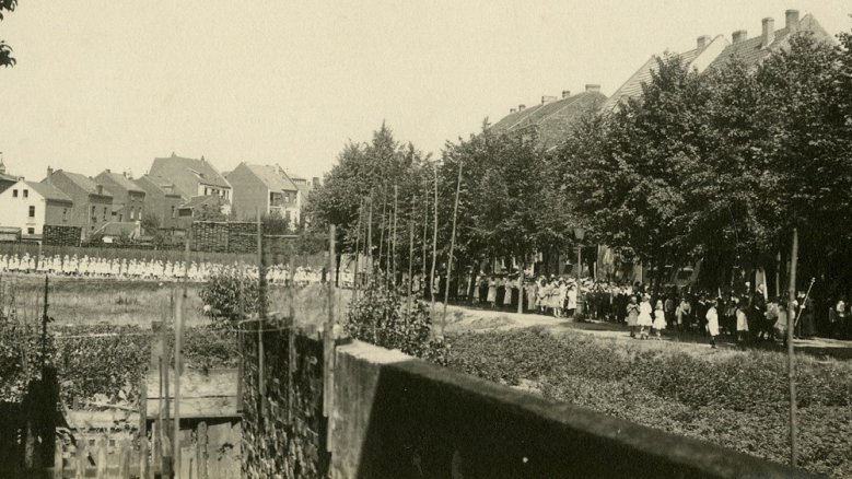 Siegburger Fronleichnamsprozession um 1930 Siegburger Fronleichnamsprozession um 1930