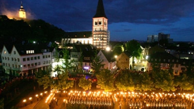 Zapfenstreich Zapfenstreich
