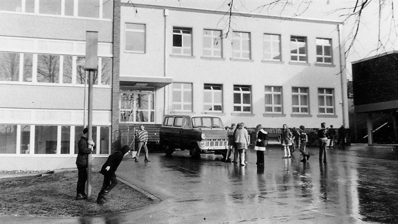 Pestalozzischule im Januar 1973 Pestalozzischule im Januar 1973