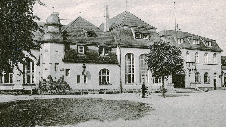Bahnhof Bahnhof