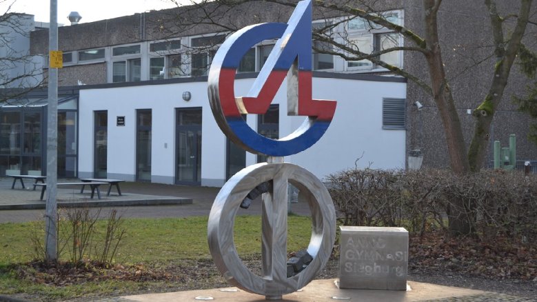 Anno-Gymnasium Skulptur Anno-Gymnasium Skulptur