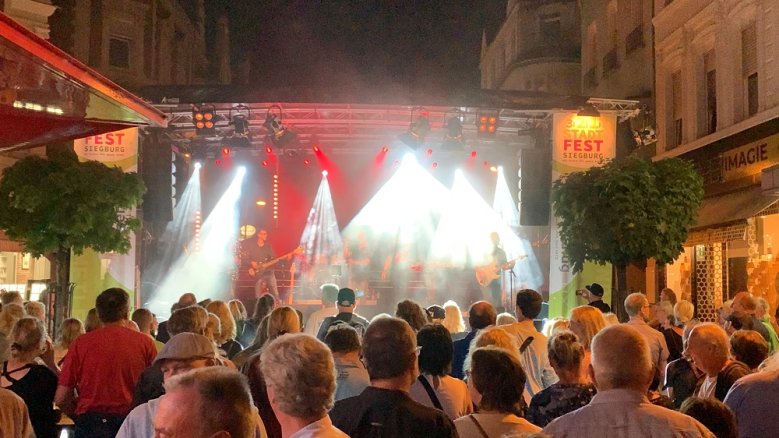 Stadtfest Husaren Grün-Weiß Stadtfest Husaren Grün-Weiß