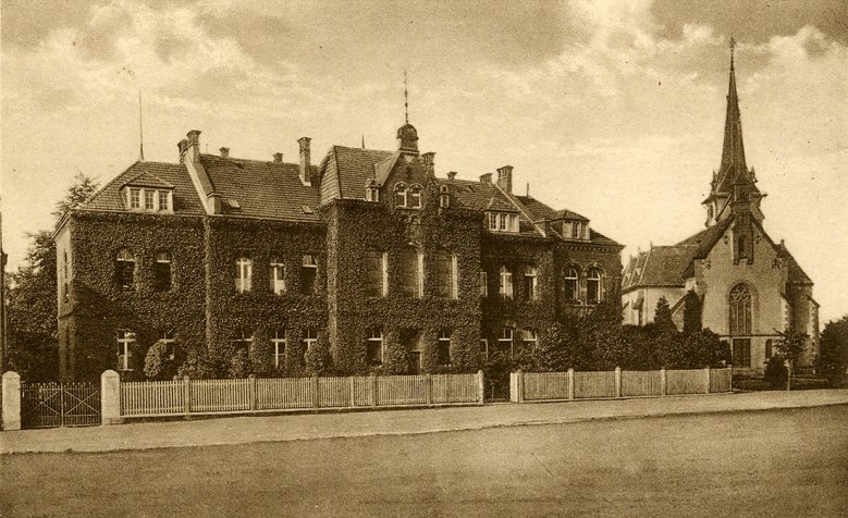 Wolsdorfer Waisenhaus um 1910 Wolsdorfer Waisenhaus um 1910