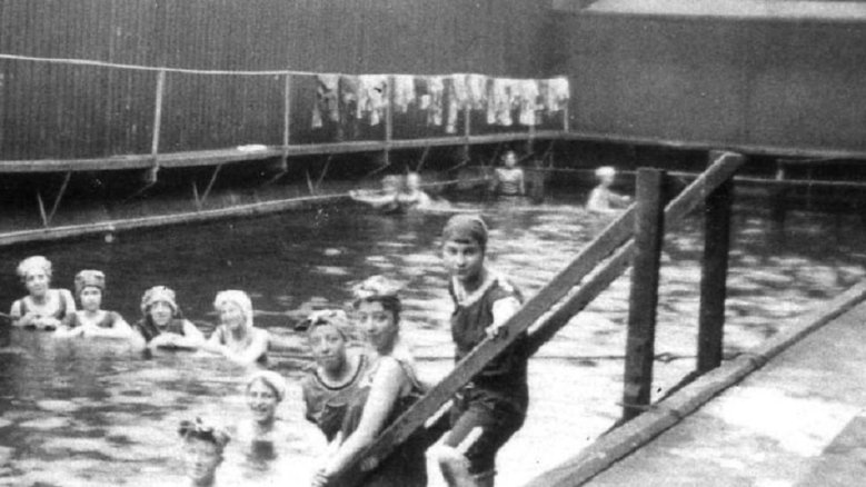 Schwimmbad Schwimmbad