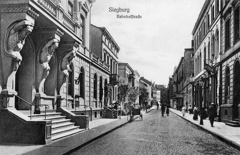Postamt Bahnhofstraße Bahnhofstraße, links das Postamt, um 1910