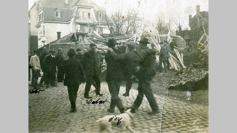 Einsturz 2 Einsturz 2