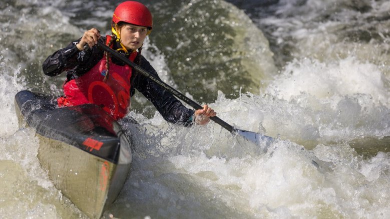 Franziska Gawehn Franziska Gawehn im Kanu im Wildwasser.
