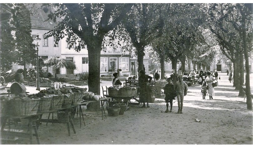 Hühnermarkt Hühnermarkt