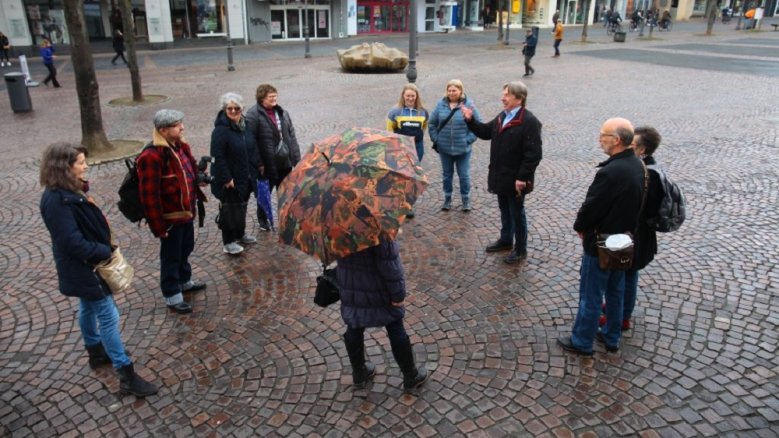 Lügentour Stadtführung mit Charly Halft
