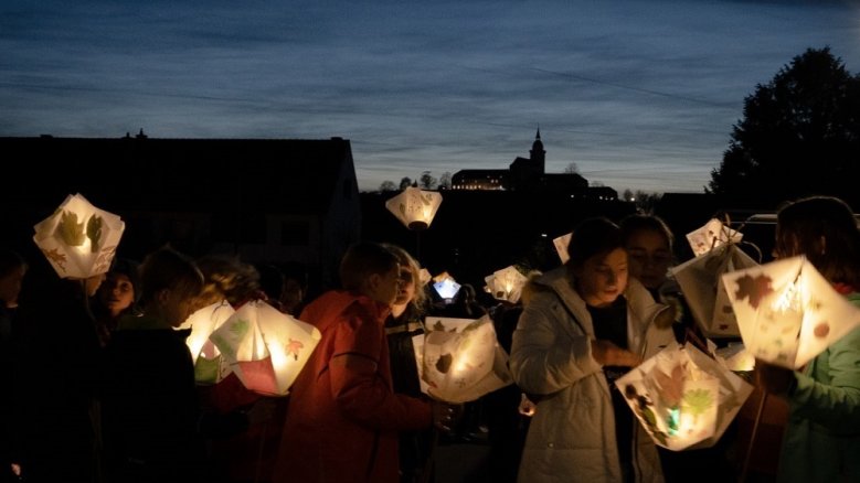 Martinszug Wolsdorf Martinszug Wolsdorf