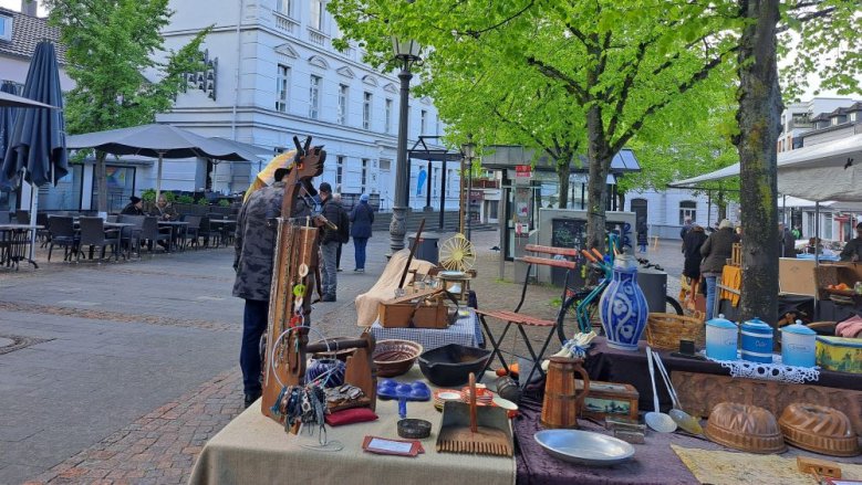 Antikmarkt Antikmarkt