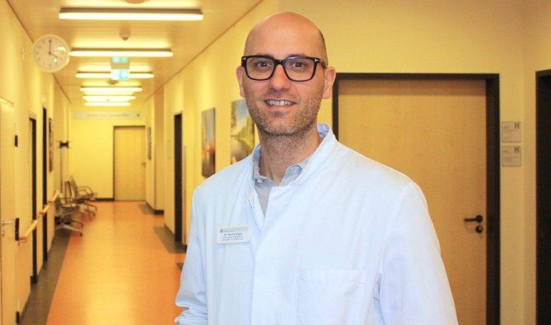 Dr. Dennis Vogel Helios Dr. Dennis Vogel Helios
