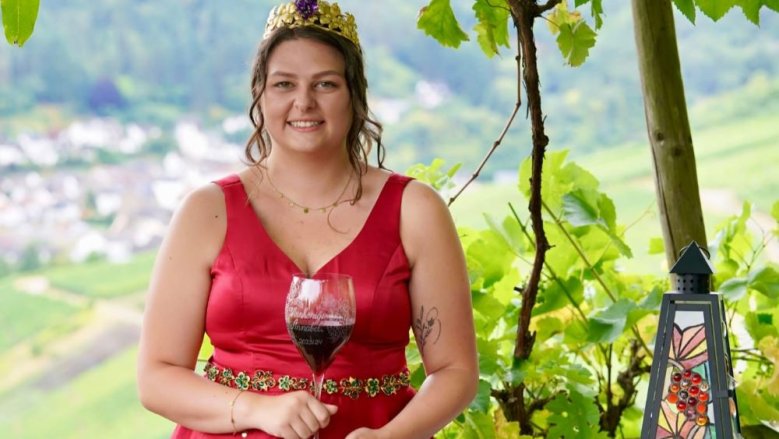 Weinkönigin Annabell Stodden Weinkönigin Annabell Stodden
