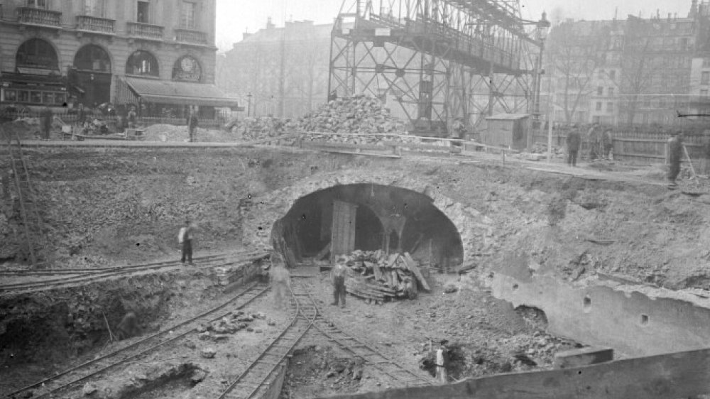 Bau der Pariser Metro vor 1900