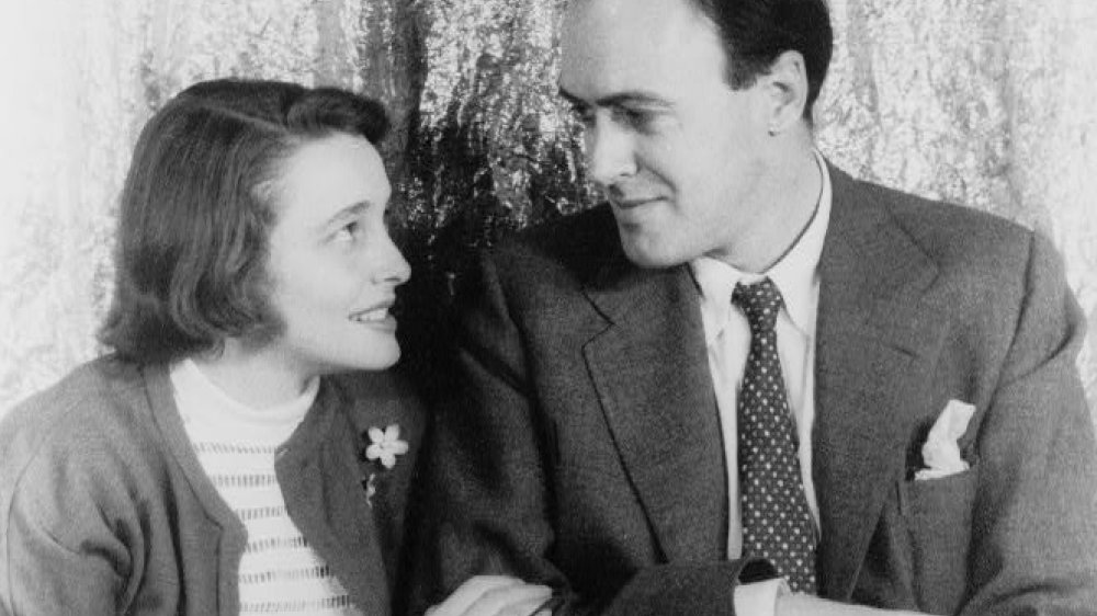 Die US-amerikanischen Schauspielerin Patricia Neal und der britische Autor Roald Dahl